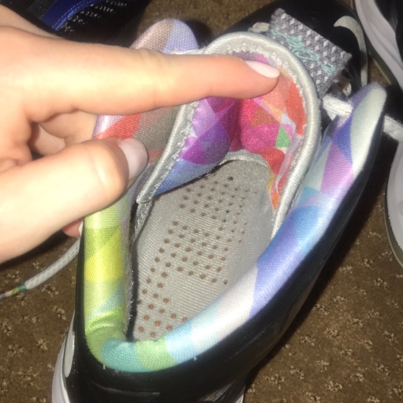 LEBRON 10 (X) PRISM ATHLETIC SHOES - Picture 7 of 8